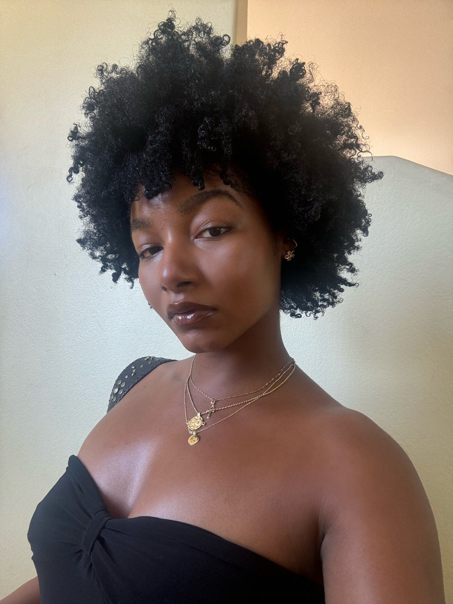 junefirsst's tweet image. 💋