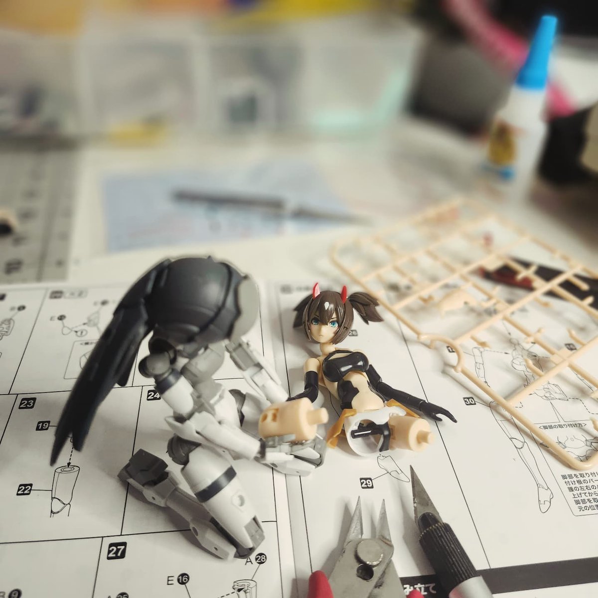 neonneuron's tweet photo. Acerby Type C and Megami Device Asra Ninja https://t.co/KBOR1TzxtT
