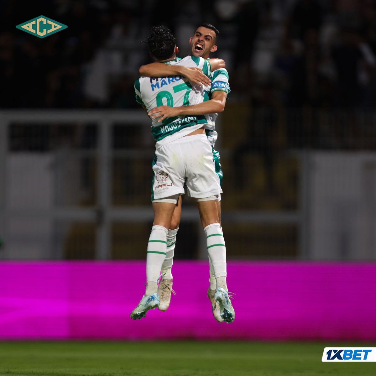RCAofficiel's tweet photo. طيرو وعليو بينا 🦅 https://t.co/6bz2aniJ75