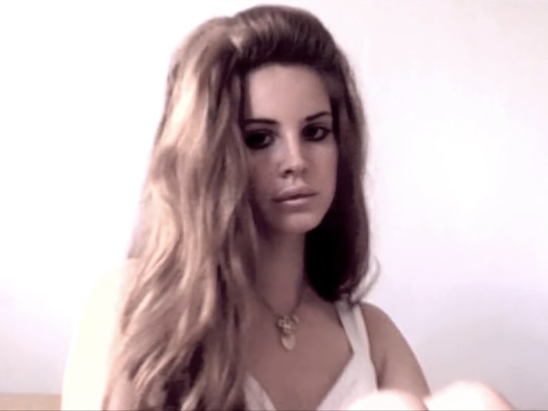 13 years ago today, Lana Del Rey released her debut single “Video Games”.