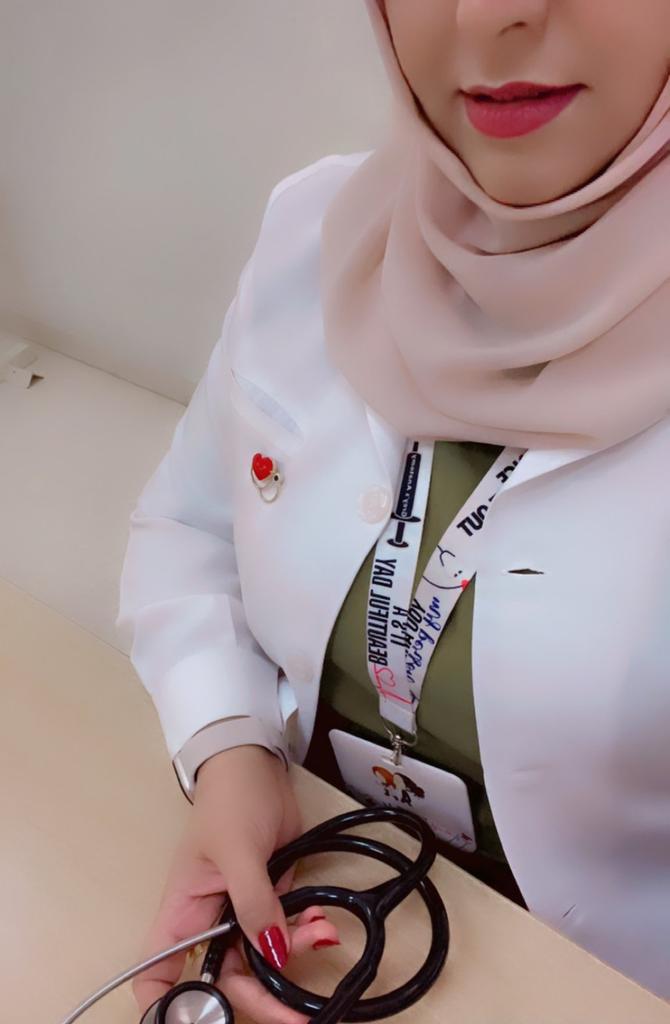 4jk80's tweet photo. زواج مسيار من ابهاء دكتورة

مطلقه  من ابهاء ساكنه حي المنسك عمري 34سنه عندي سكن موظفه بيضاء جميله طولي 165وزني69

حلوة احب السفر احب اجرب شيء جديد اروح مكان جديد اسوي م��امرة لاول مره اتعلم شيء جديد طموحه جدا
#الديوان_الملكي https://t.co/j6Uknvzl3D