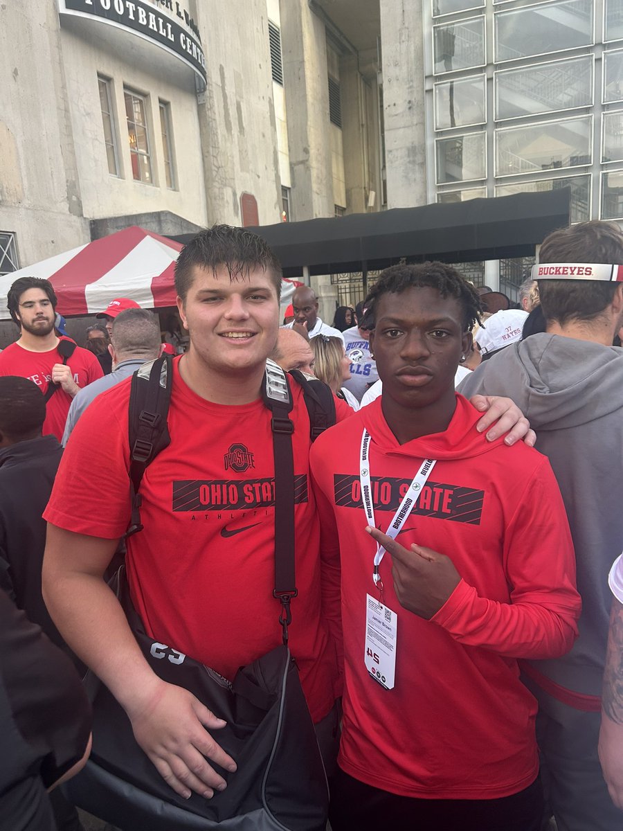 jam1erbrown's tweet photo. I had a great time yesterday at The Shoe thank you to all the coaches for having me ❤️🩶 #GoBucks https://t.co/f0ZgaSqPUh
