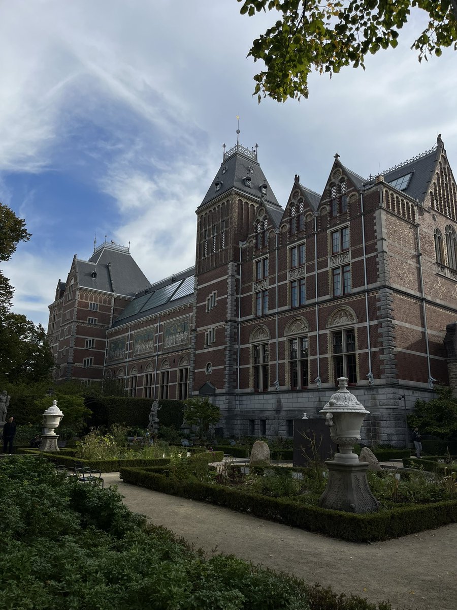 leanadsv's tweet image. Amsterdam c’est vraiment la ville incroyable qu’elle pense être