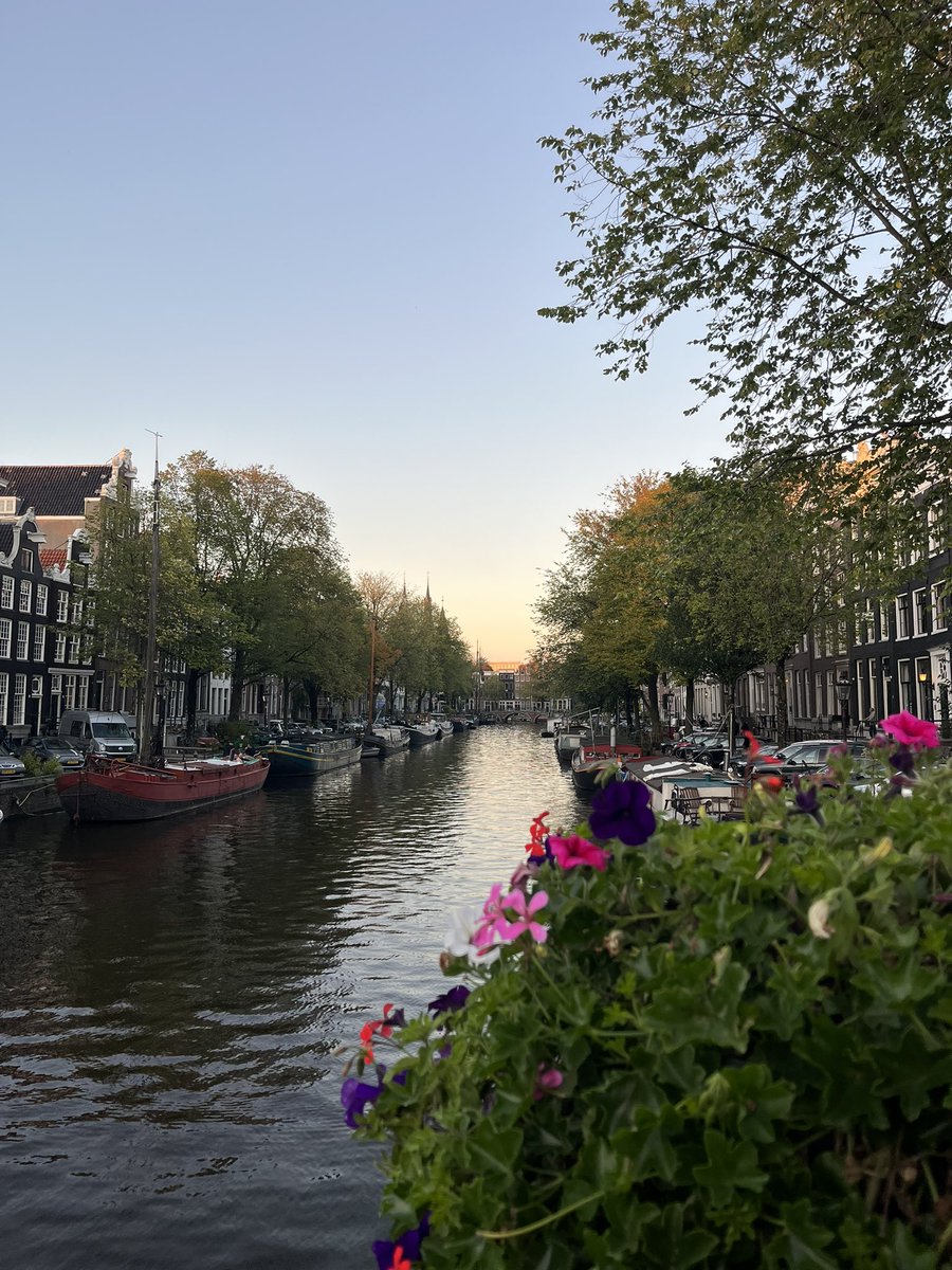 leanadsv's tweet image. Amsterdam c’est vraiment la ville incroyable qu’elle pense être