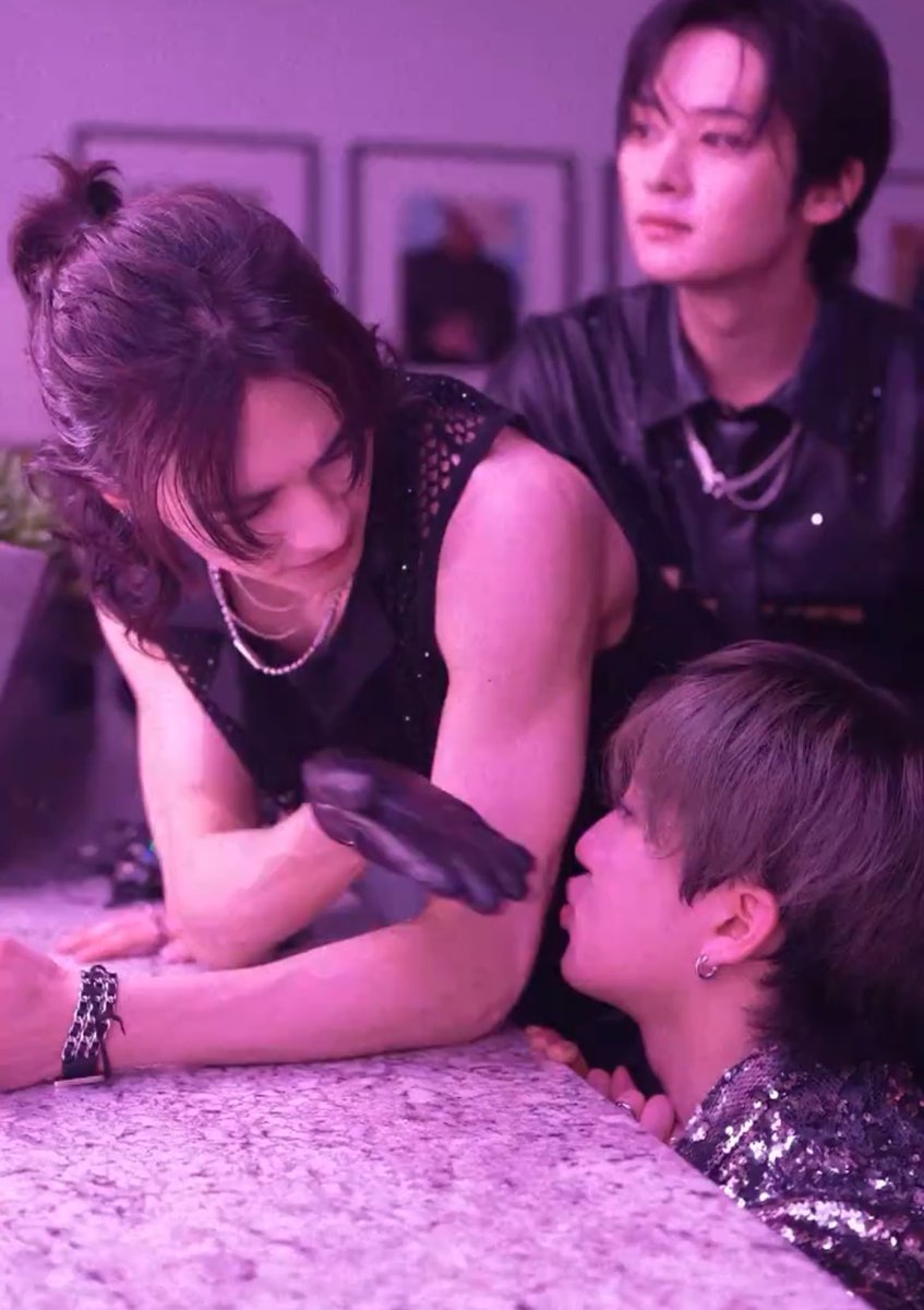 seojpg's tweet photo. don’t mind me while I cry over these photos https://t.co/ABCmQkDlAx