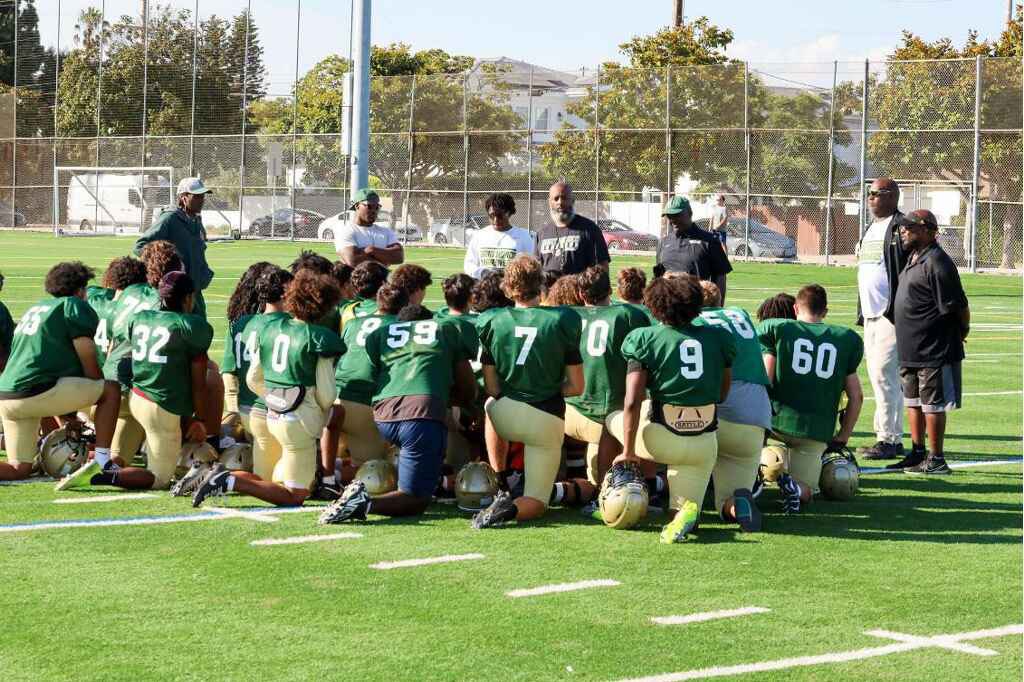 Saint Monica Prep Football tweet media