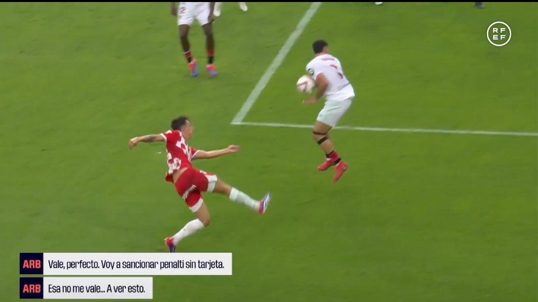 miguelitofree's tweet photo. @cristobalsoria 
 @elchiringuitotv 
Que te expliquen este penalti https://t.co/WzsFb7HSBp