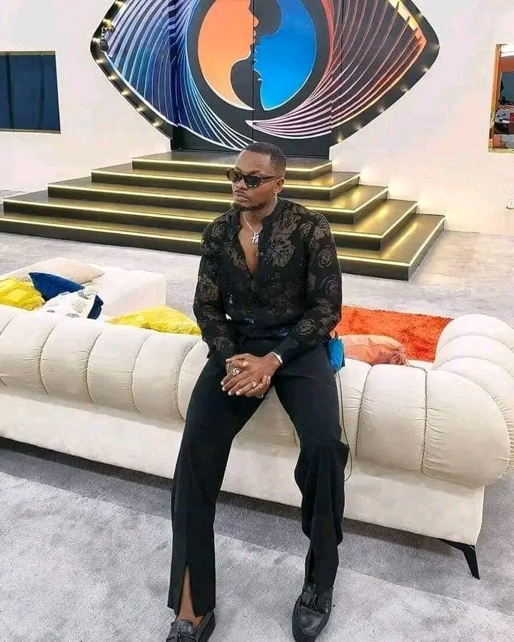 Meet your BBNAIJA S9 winner kellyRae Aka Doublekay squard...let's congratulate him.

#Bbnaijas9
#bbnaija2024