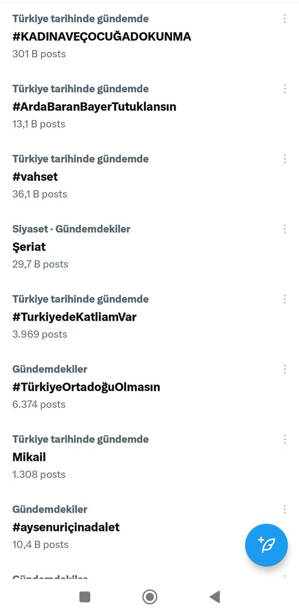 Monaa27225785's tweet photo. Bu gündem tam olarak ne zaman değişecek? Bir kadının vahşice öldürüldüğü haberini duymadan uyandığımız günler ne zaman gelecek? Ne zaman öldürülme korkusu olmadan yaşayabileceğiz? #Aysenur #ikbaluzuner https://t.co/J4QE6aJkS7