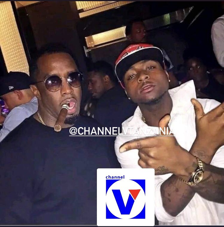 channelv_tz's tweet photo. #EntertainmentWire Msanii Wa Nigeria @davido Anasema Alikataa Mwaliko Wa #Diddy Mara Mbili Na Akapoteza Tuzo Za Grammy Mara Mbili Licha Ya Kufika Wa Kwanza Kwenye Ukumbi Wa Tuzo
Davido Anasema Wenzake Wakina @burnaboy Na @wizkid Walimtembelea Na Wakashinda Grammy
#ChannelVUpdate https://t.co/JPYYcHmomW