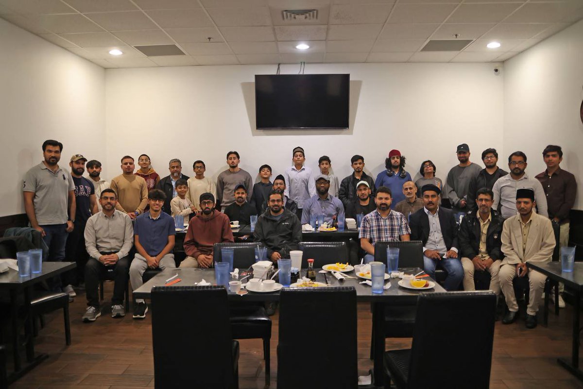 MuslimYouthUSA's tweet photo. Alhamdulillah, @MKA_Harrisburg had the honor of hosting @MuslimPresident for his 53rd visit and the final stop of his tour. 

Despite it being a weekday, over 120 joined throughout the day! Highlights included a blood drive, home visits, lunch with new immigrants, outdoor activities, and an evening program with discussions and a recognition ceremony.

#MuslimYouth #Brotherhood #SadrVisit