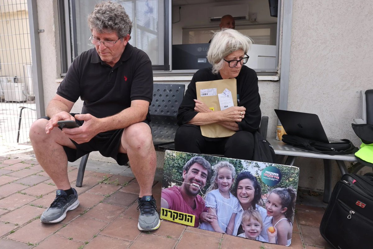 Stevie H tweet media