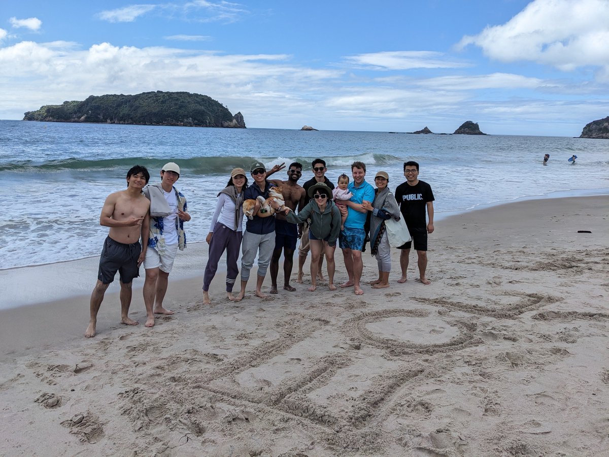 EmpathicCompLab's tweet image. 🌟 Empathic Computing Lab had a memorable weekend trip to Coromandel! 🏖️🚣‍♂️🌄 

Enjoyed stunning views, fun activities, and great team bonding moments. Check out our highlights! 📸✨

#LabLife #Coromandel #WeekendTrip #EmpathicComputingLab