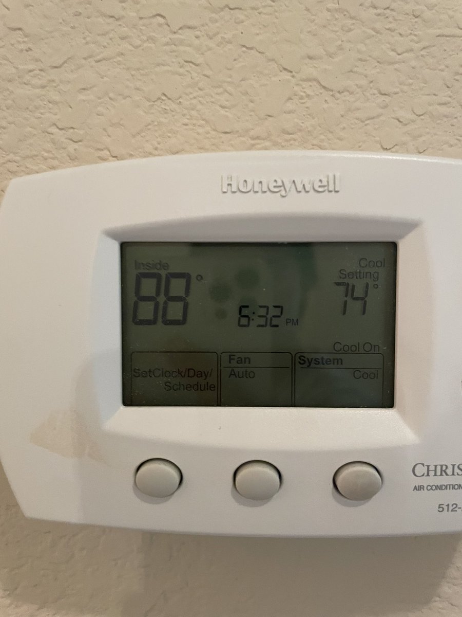 NotPeebo's tweet image. I’m dying