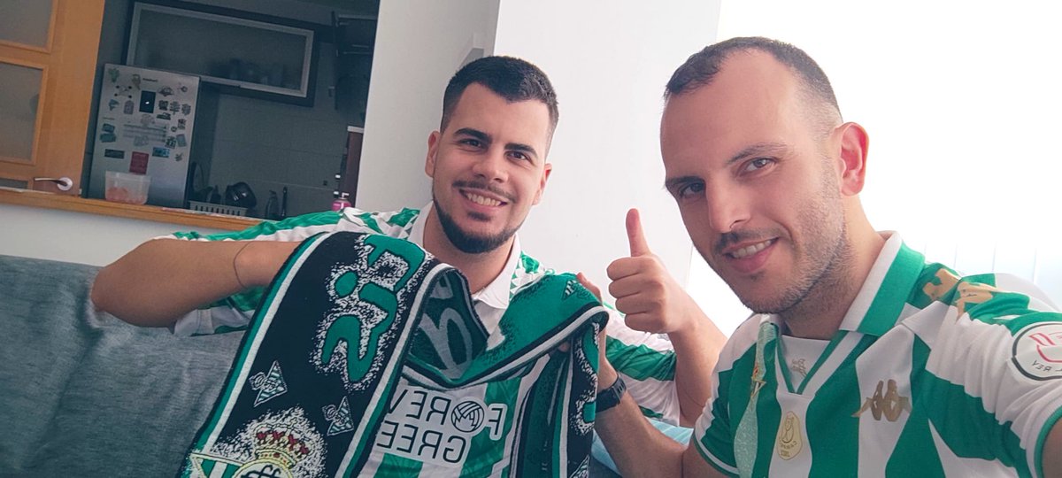LoscaRodriguez's tweet photo. Apoyando siempre!! #manquepierda https://t.co/UL8lnIkewD