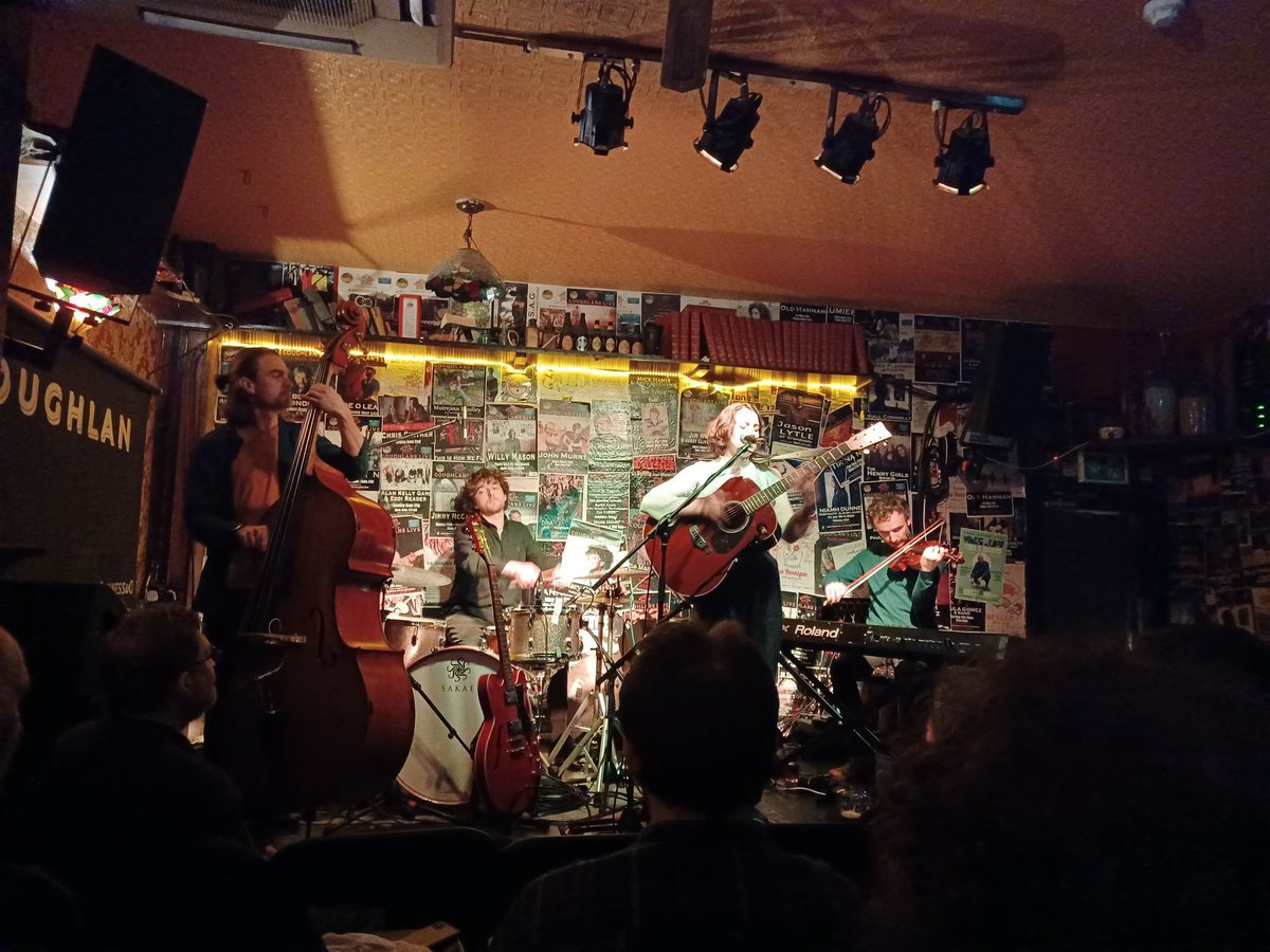 AnneCullinane's tweet photo. @VGBPW1 @eveclague @CoughlansLive https://t.co/qfRH75QVJx