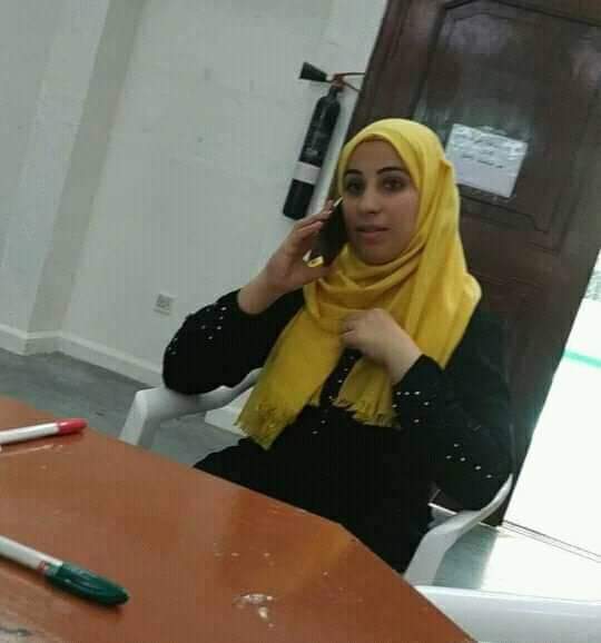 يمكن شخص يوقف معي ويساعدني ونتعرف علا بعض ونكون اصدقاءوحبايب 00967738231940