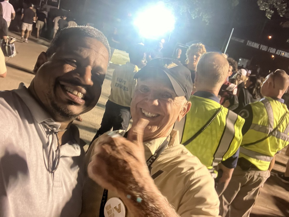 The Wright Family tweet media