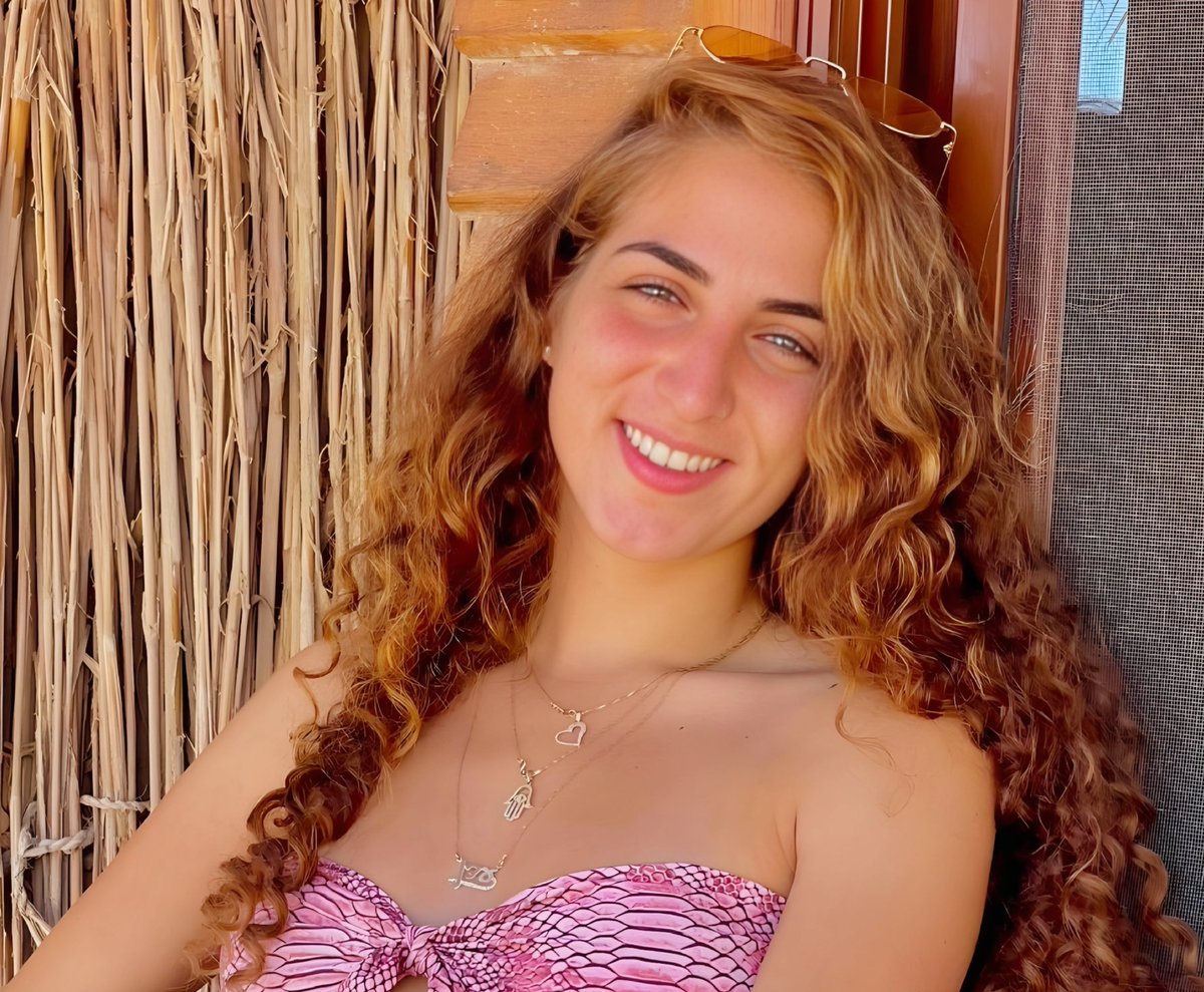 NoaMagid's tweet photo. Remember EDEN OHAYON
She just wanted to dance
7/10 https://t.co/KQXbQ4tqT4