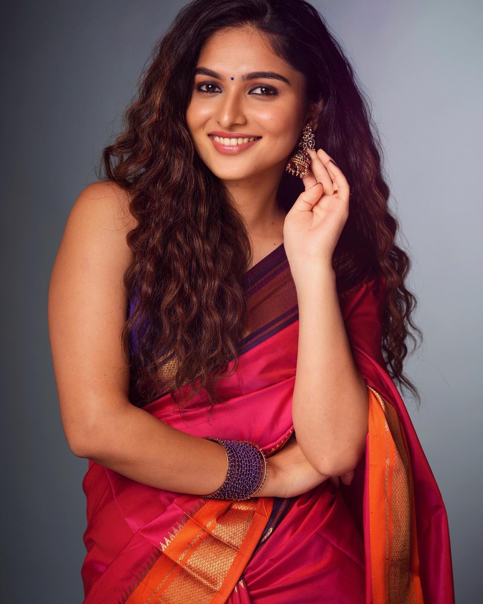 Kayadu lohar tweet media