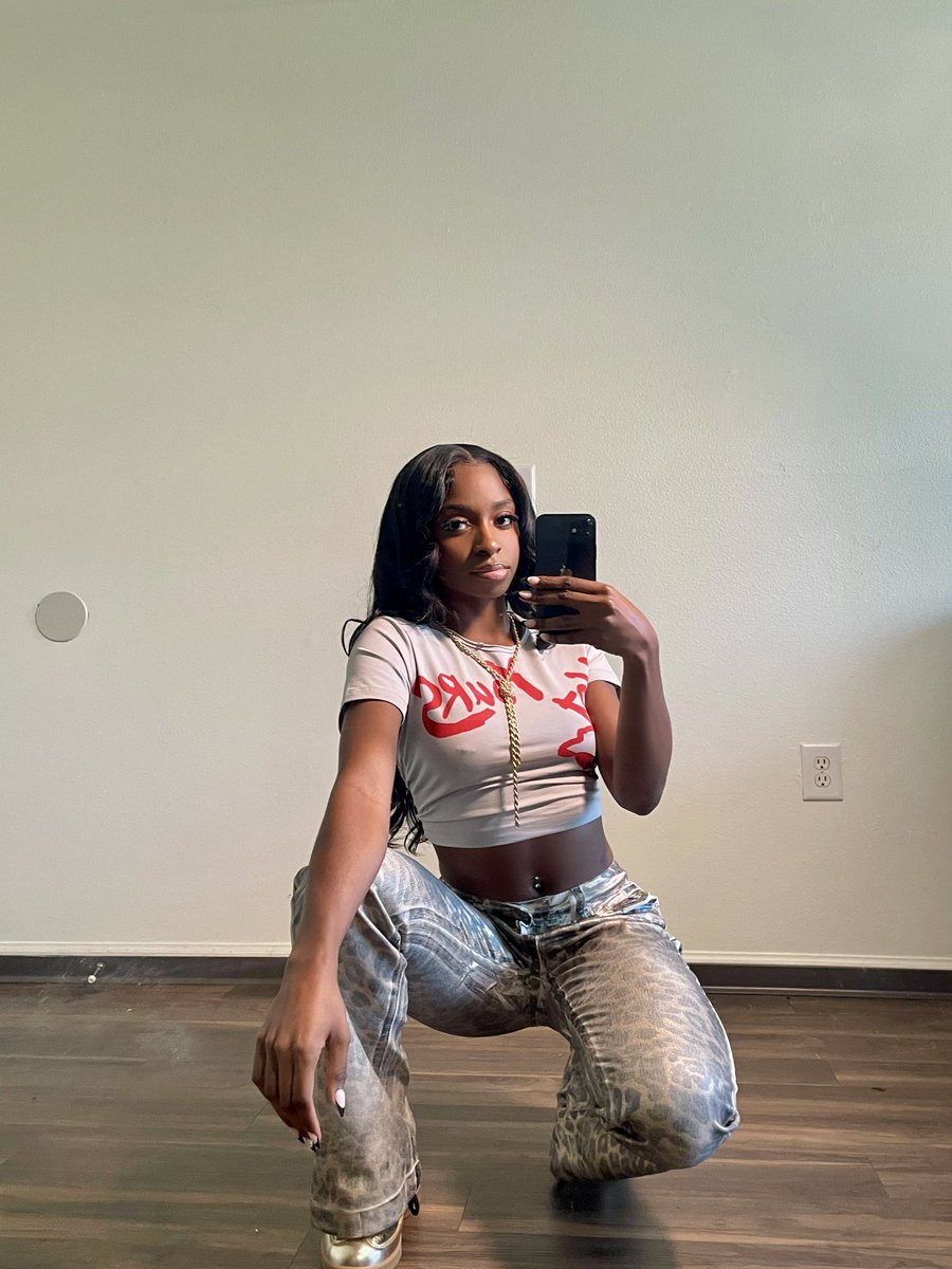 sumerlynnise's tweet photo. #bhoe ⭐️ https://t.co/fufb2rdI0V
