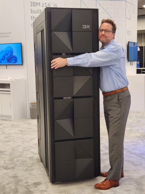 Darren_Surch's tweet photo. Yes, it's love!
Wishing all of those similarly afflicted, a Happy #HugYourMainframeDay!
@ibmz #HYMD2024 #IBM #z16 #telum #IBMZ #mainframe #ibmchampion https://t.co/NcgPQQTYCf