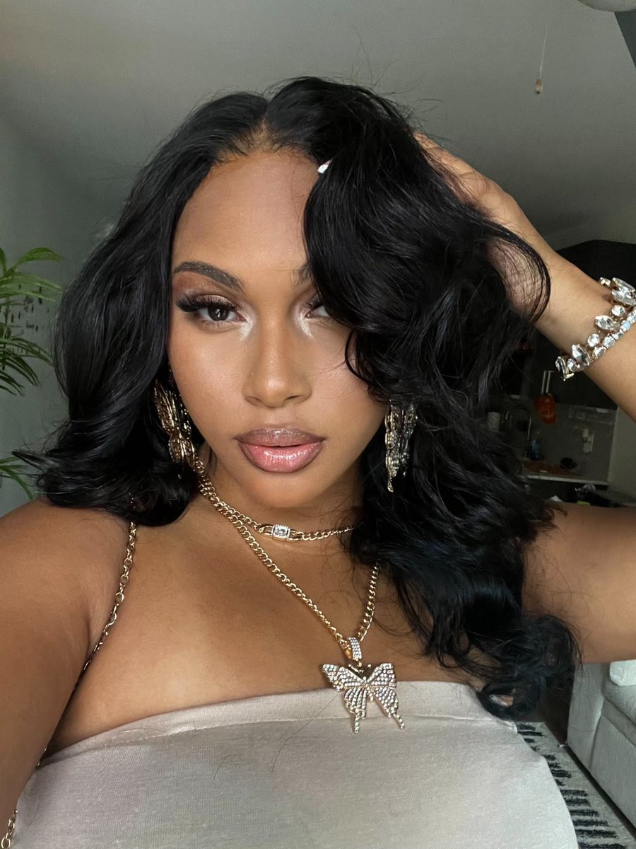 tashai__'s tweet photo. you a diamond girl, you pressure💎✨ https://t.co/Jnpl9OWbeu