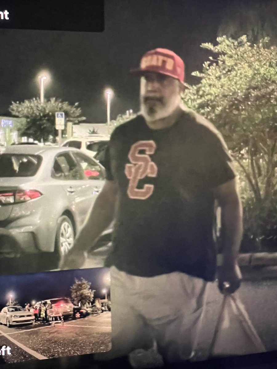 LJRacing38's tweet photo. Went to the store, I never stop reppin the brand, even after a loss. #Goatd @uscfb https://t.co/c077aOyTcK