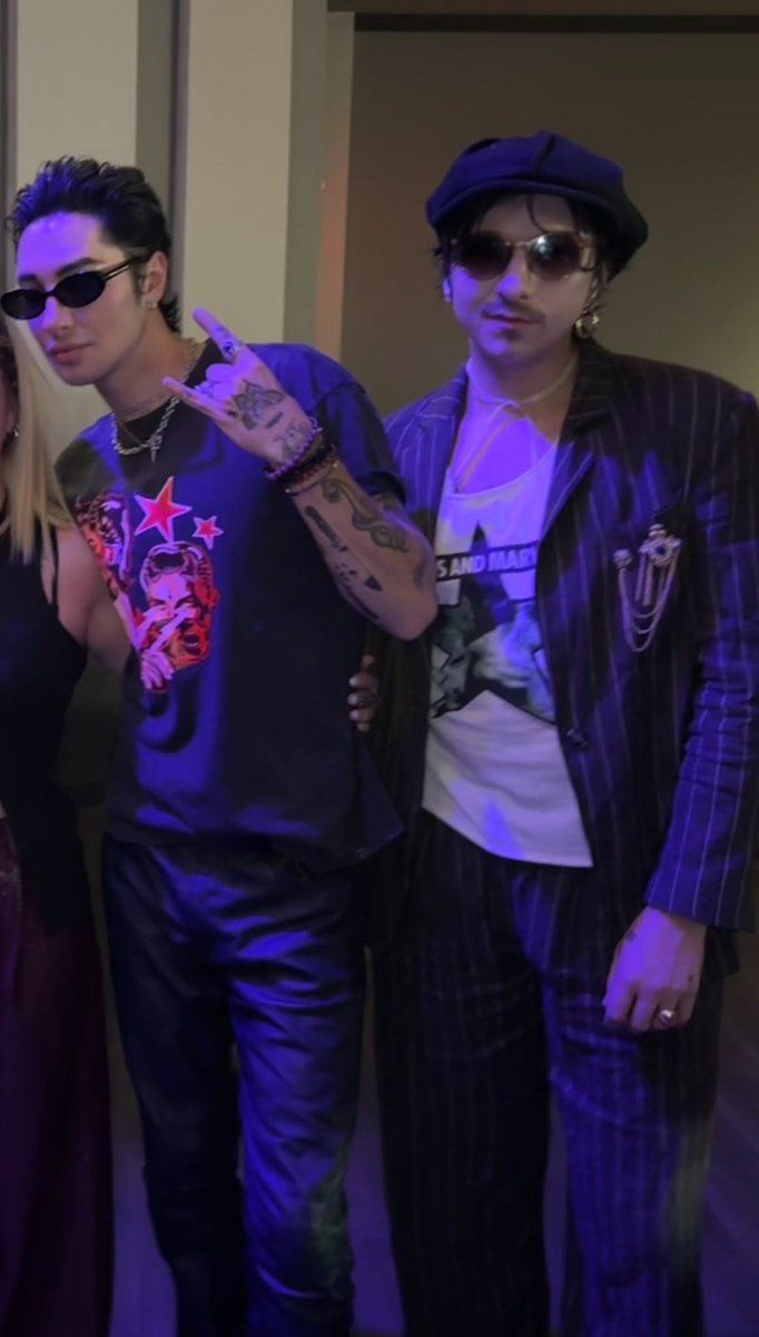 HaileyIsOnMars's tweet image. My artwork 🤝 @RemingtonLeith ‘s body 🥰🖤 HEHEHEH @PalayeRoyale