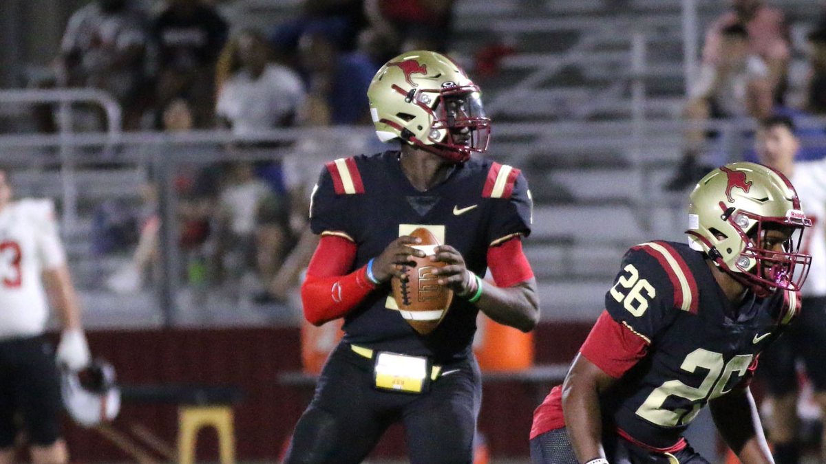 Fun with stats! Jaylon Talton's 388 passing yards yesterday are the most by an Austin College QB since the 'Roos transitioned from NAIA to NCAA D3 in 1996. #RooNation #BeFierce