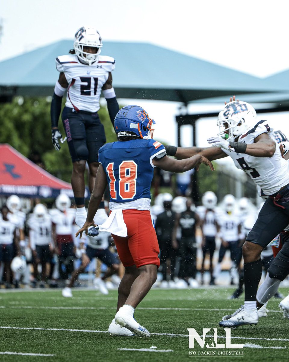 🕴🏾🛸👽 #21