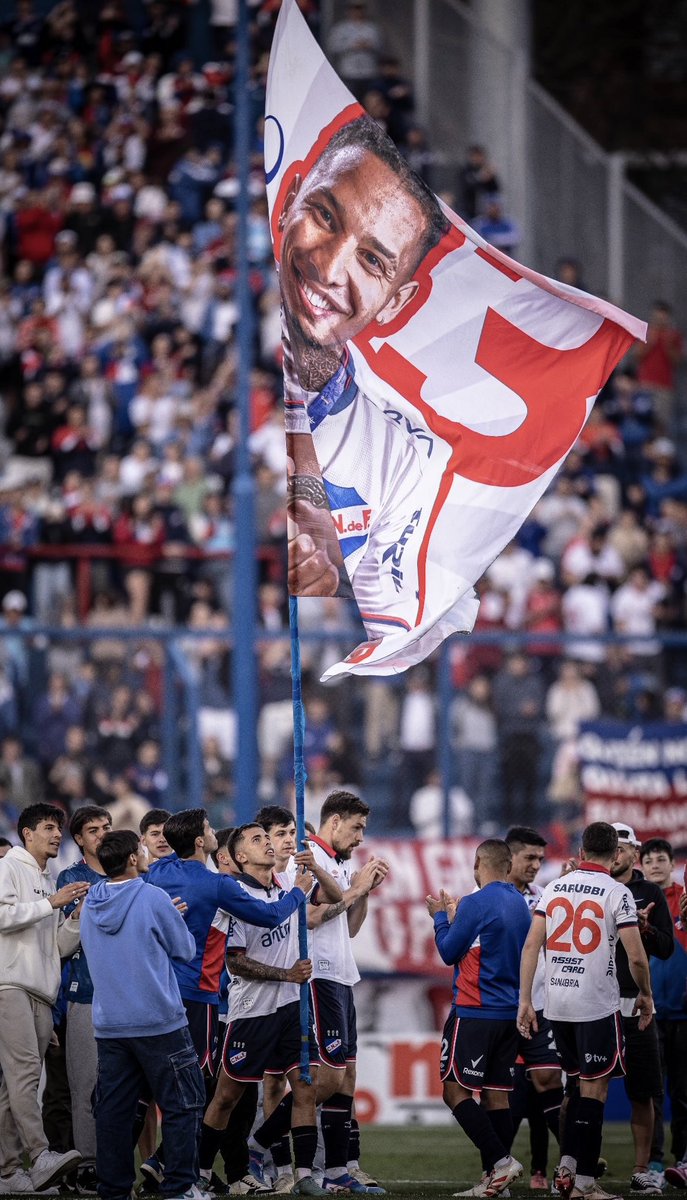 🫶🏻🔵⚪️🔴