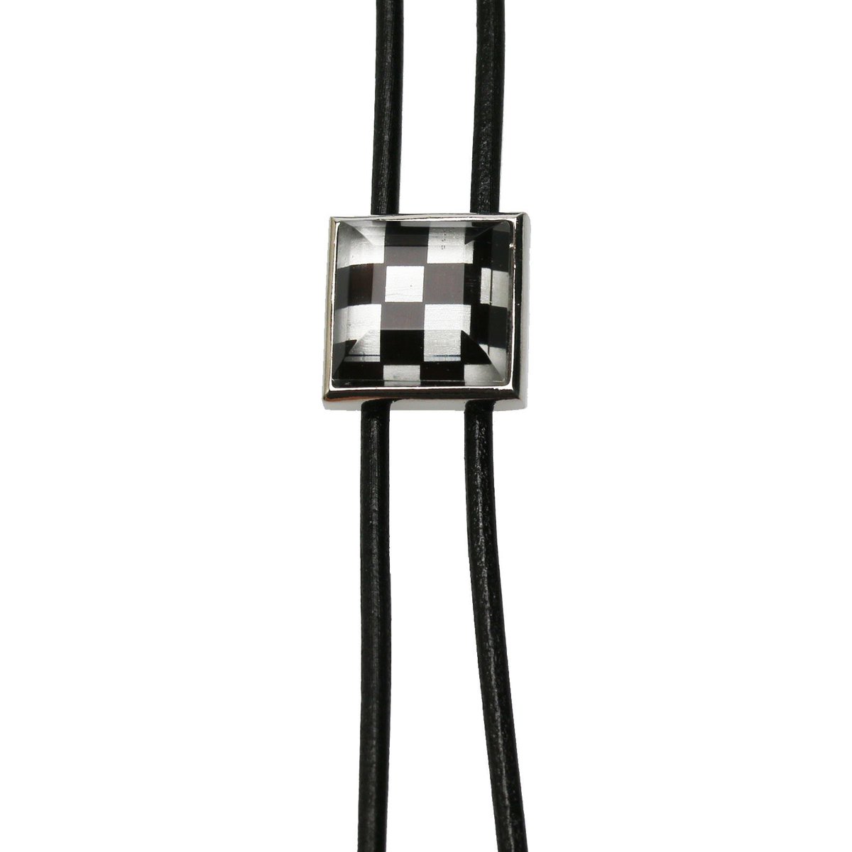 TAMARUSAN_en's tweet image. 🟥⬛✨Announcement✨🟥⬛
Our bolo tie featuring a resin part with a traditional checkered pattern is back in stock!✨
This modern take on a classic design suits both traditional and modern outfits. 
#Accessories #BoloTie #CheckeredPattern #ResinPart #Traditional #Modern