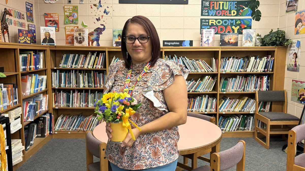 LAMcLaud's tweet photo. The Berry staff has been a shining example of our motto “LEARN - LEAD - ACHIEVE.” From staff recognition to student celebrations and school improvement efforts, we are off to an amazing start. https://t.co/I8b1ySxyAR