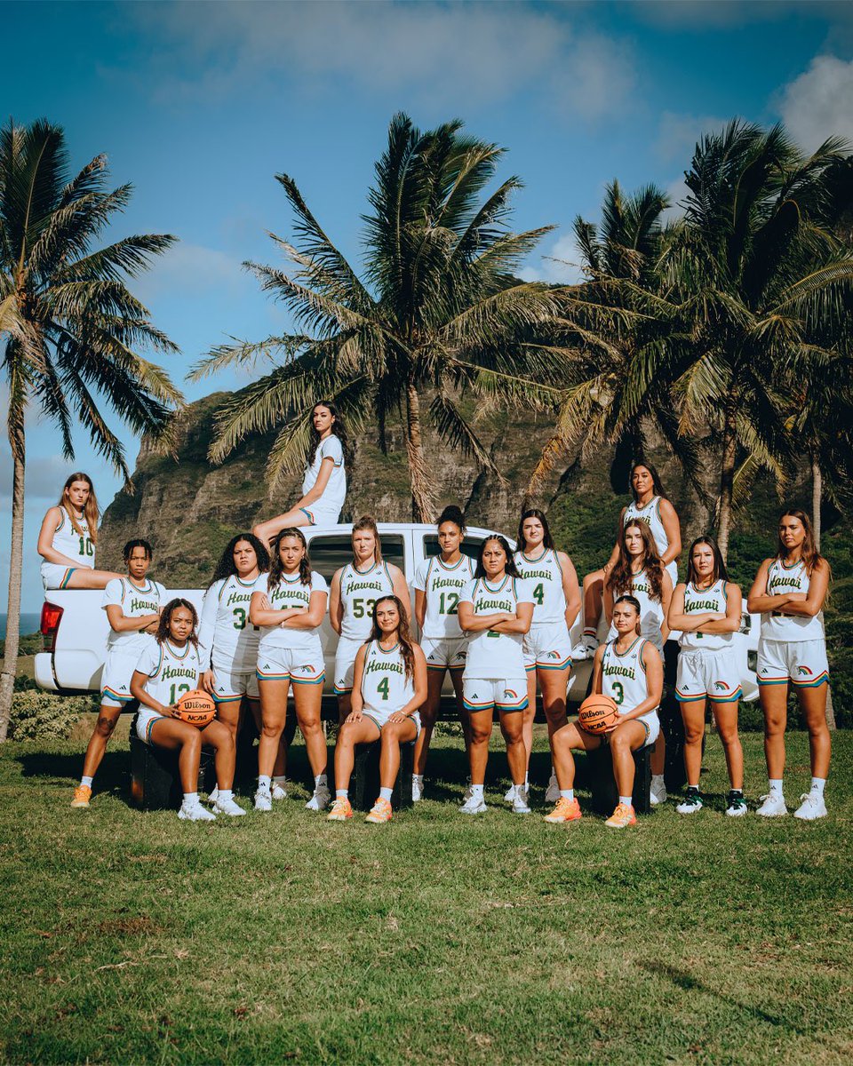 Who does it better than us???

#GoBows #sistahhood