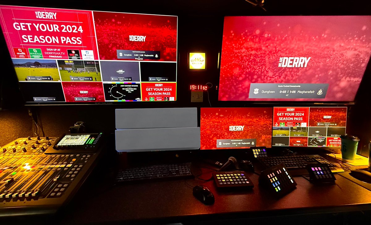 Just Content tweet media