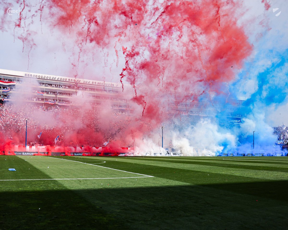 MODA ❌
AMOR ✅

#ElClubGigante 🔵⚪️🔴