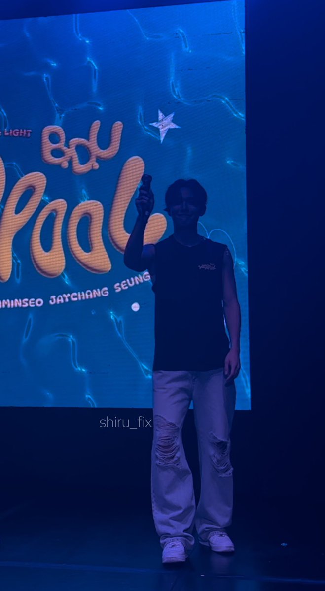 shiru_fix's tweet photo. I'm feeling really down right now... I miss him so much...😥 비상!🚨
Sooo cute my boy 💛

#BDUFirstWorldTour #BDUtourforWISHPOOL #BDUinLATAM #승훈 #SEUNGHUN https://t.co/528D1TfxDL