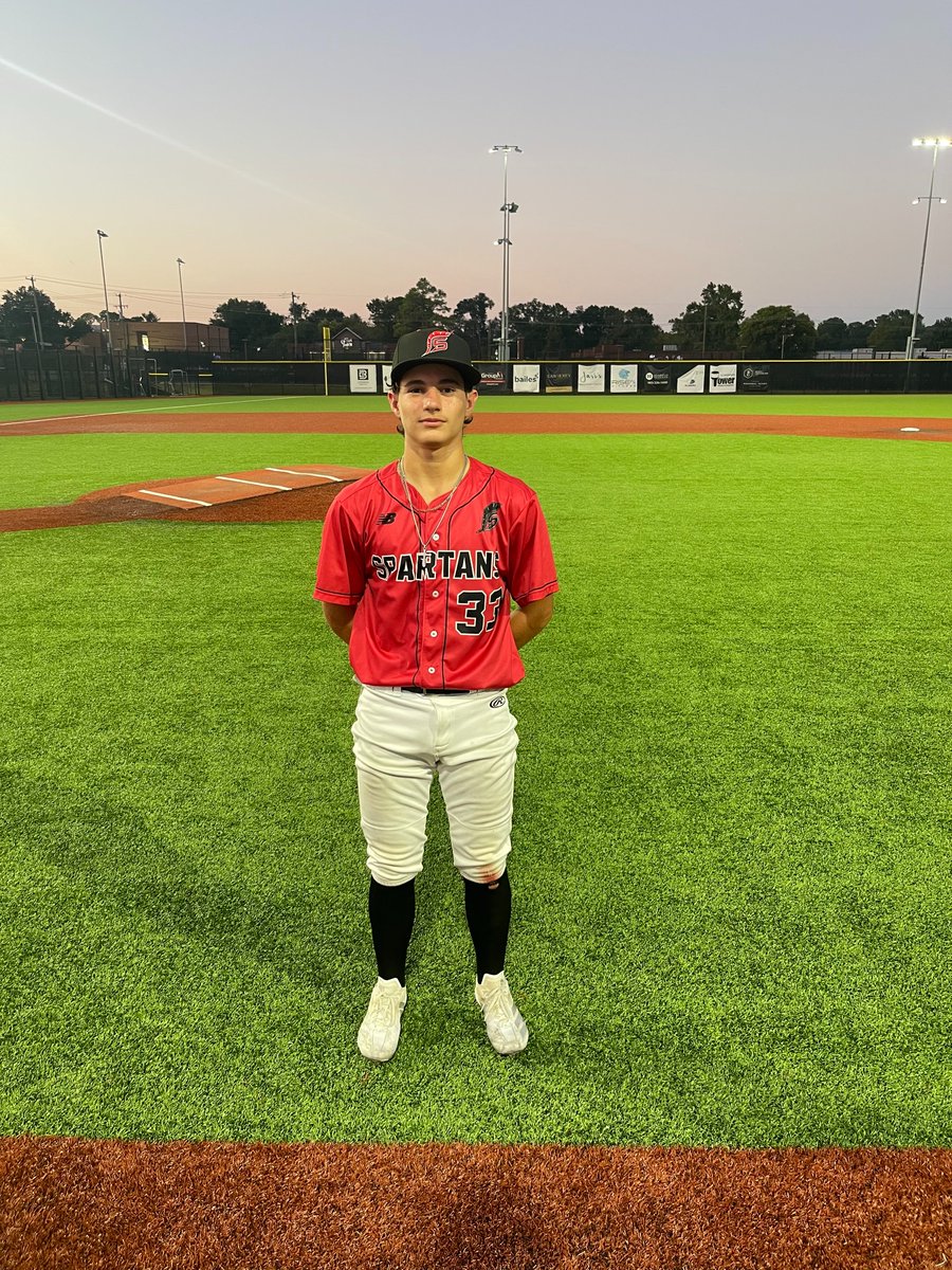FiveToolETX's tweet photo. F: @TylerSpartans 2027 Black 8, Phenom 18U Pat 4
PoG: @SkylarPerez20 3-3, 2RBI https://t.co/4mEBukdkrD