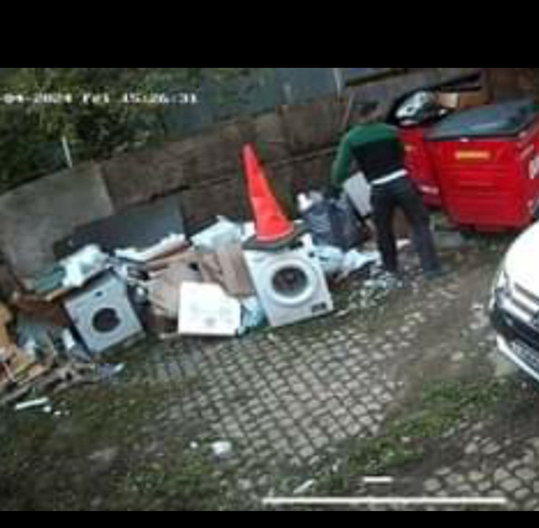 Life In Kilburn tweet media