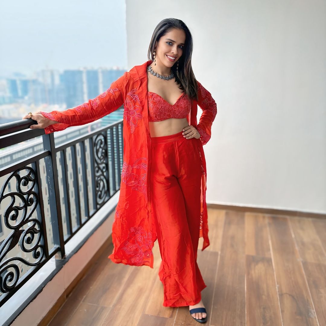 GZQ9cVAXoAAcIO8?format=jpg&name=medium