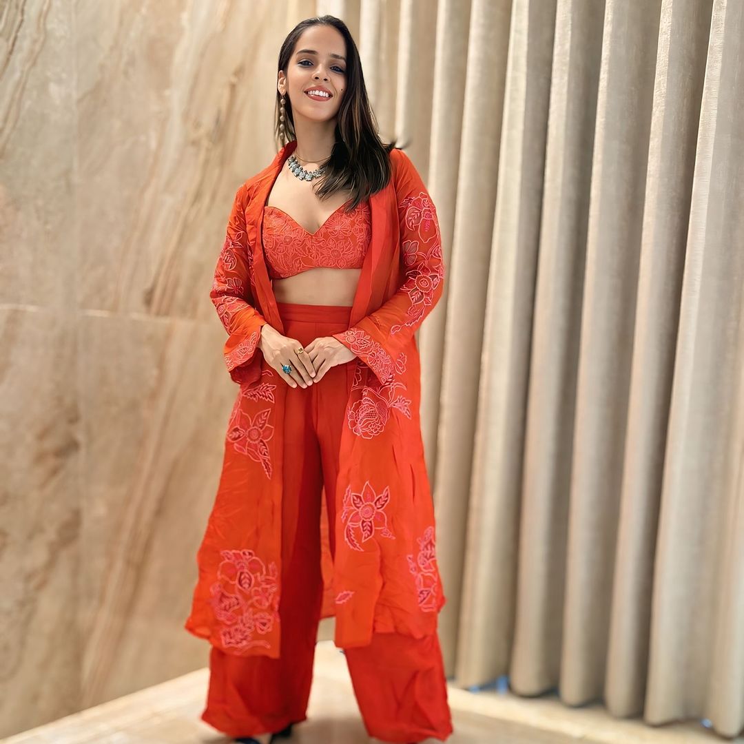 GZQ9cfqXEAAojaa?format=jpg&name=medium