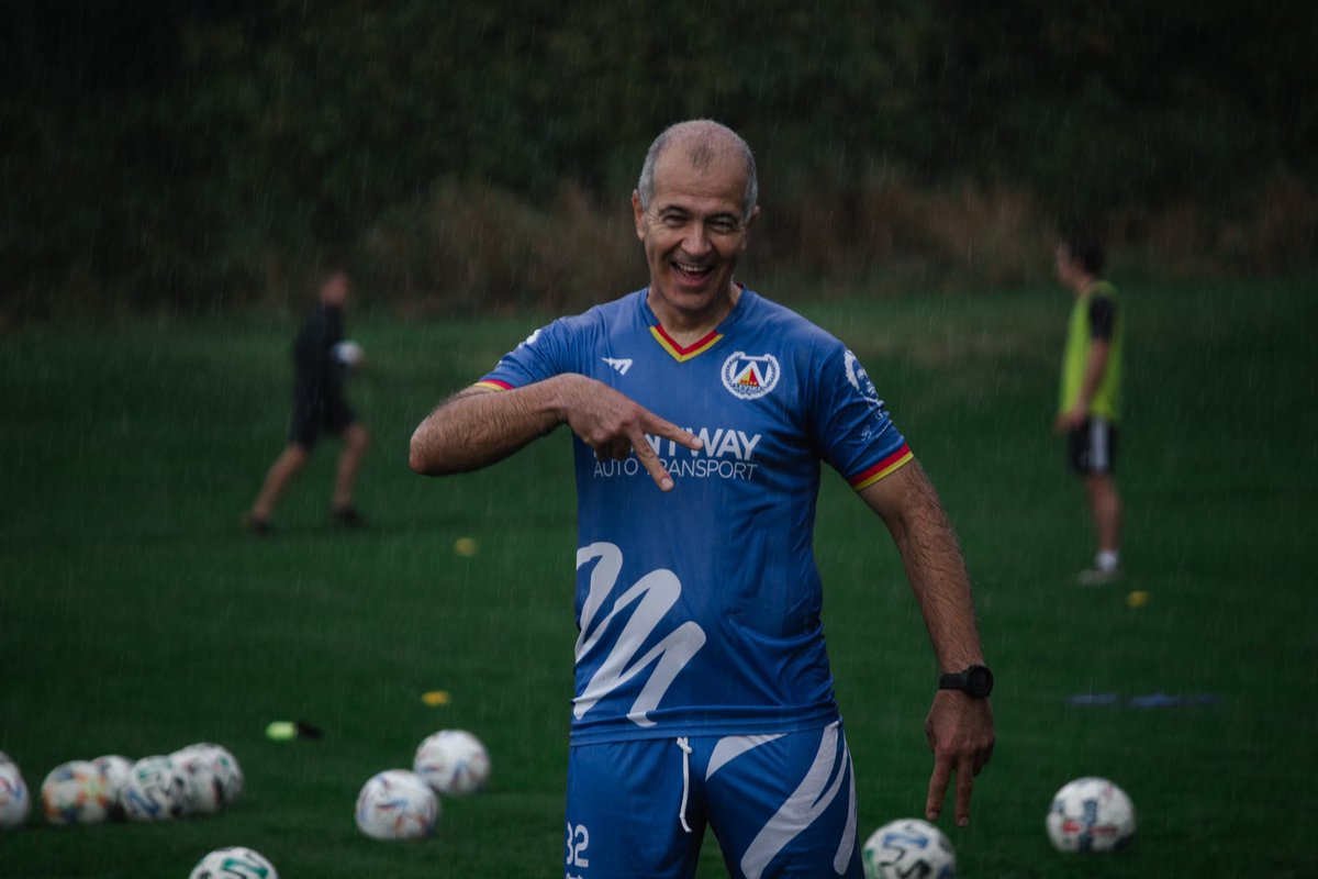 🗓️ Happy #NationalCoachesDay!

Thankful for all you do!