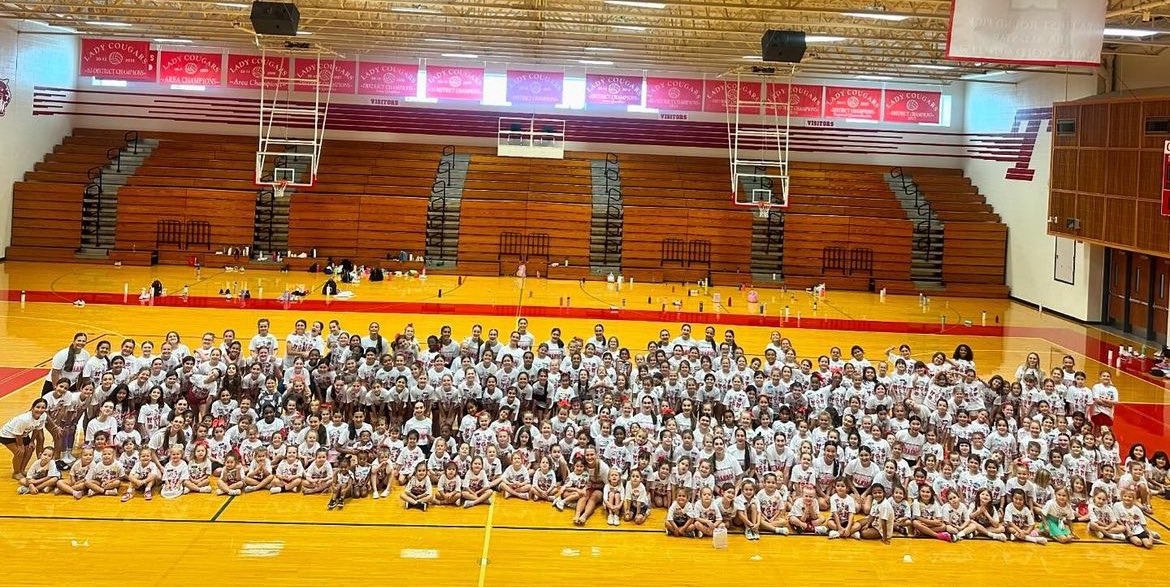 A BIG thank you to everyone who helped make this years clinic a success!! We had such an incredible time with our future charms!