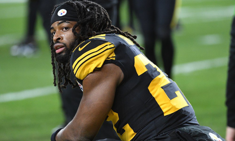 #Steelers RB Najee Harris intends to carry a heavy load in the subpar weather tonight. 

“Let me be the offense. I’m the best runner in the league.”