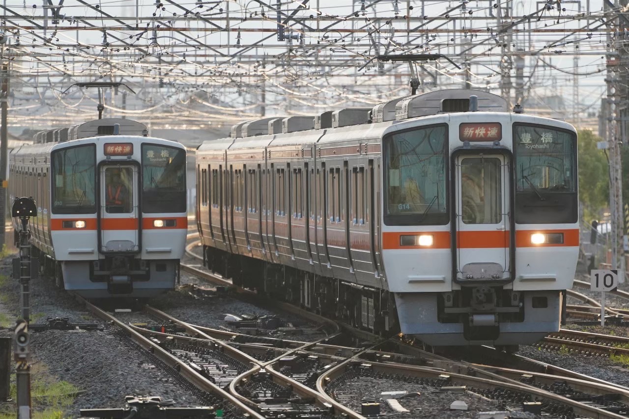 JR東海　スタフ　２０２３年　東海道線　行路揃い　大垣運輸区 JR東海 スタフ 2023年 東海道線 行路揃い 大垣運輸区 - メルカリ