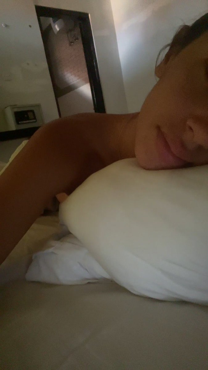 Laeya 🐆 is live now! t.coDjJbWnvDQ2