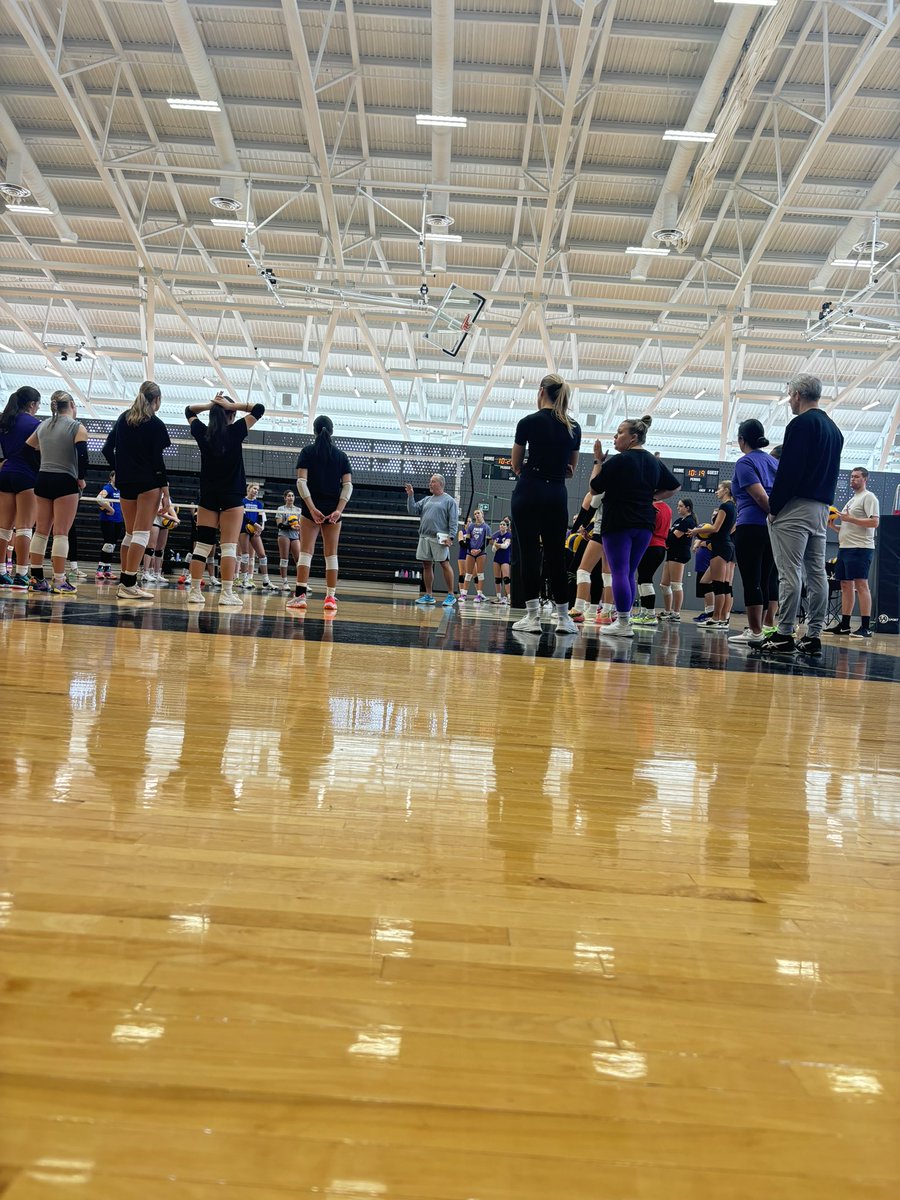 Jessica Tilt (@faisty1) on Twitter photo Thank you <a href="/Mike_Lingenfelt/">Mike Lingenfelter</a> for coming to Kitchener, Ontario this past weekend and running a 3 day camp for our <a href="/KWPredators/">KW Predators</a>!! #effectivedrills #ballcontroltraining #inspiringwords #motivation <a href="/MuncianaVB/">Munciana Volleyball</a> Thank you <a href="/Mike_Lingenfelt/">Mike Lingenfelter</a> for coming to Kitchener, Ontario this past weekend and running a 3 day camp for our <a href="/KWPredators/">KW Predators</a>!! #effectivedrills #ballcontroltraining #inspiringwords #motivation <a href="/MuncianaVB/">Munciana Volleyball</a>