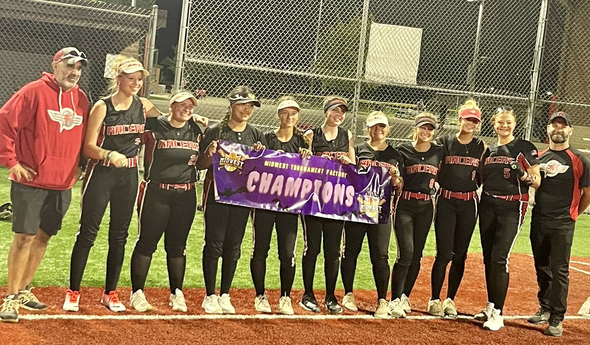 Akron Racers Page 26/27 tweet media
