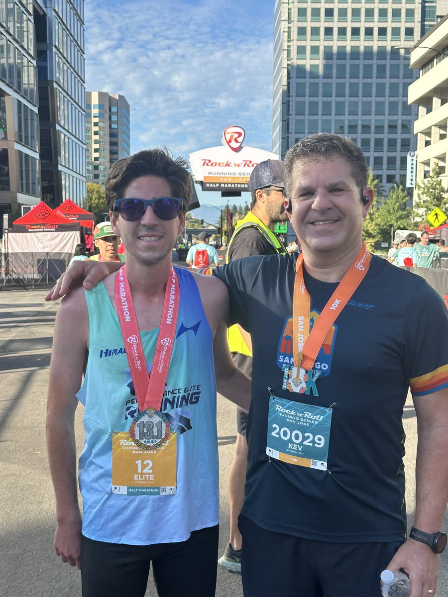 kcaster's tweet image. From San Jose Rock ‘n’ Roll half marathon to Dodgers Stadium just in time for this gem of a game!  What a game! @CarloCBS8